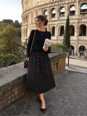 J. Crew - Timeless Retro - Navy Polka Dot Midi Skirt - Size MP